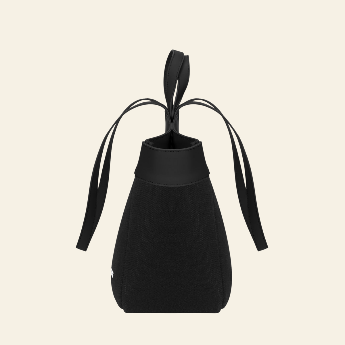 Tote Bag Full Black, tote bag in Full Black by Aurielle Milano, image 3