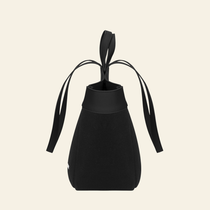 Tote Bag Full Black, tote bag in Full Black by Aurielle Milano, image 3