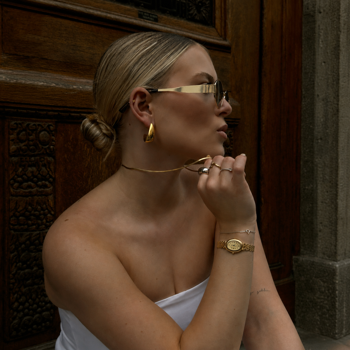Opéra Watch Gold, women's watch in Gold by Aurielle Milano, image 8