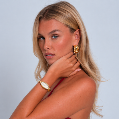 Passy Watch Gold, women's watch in Gold by Aurielle Milano, image 3