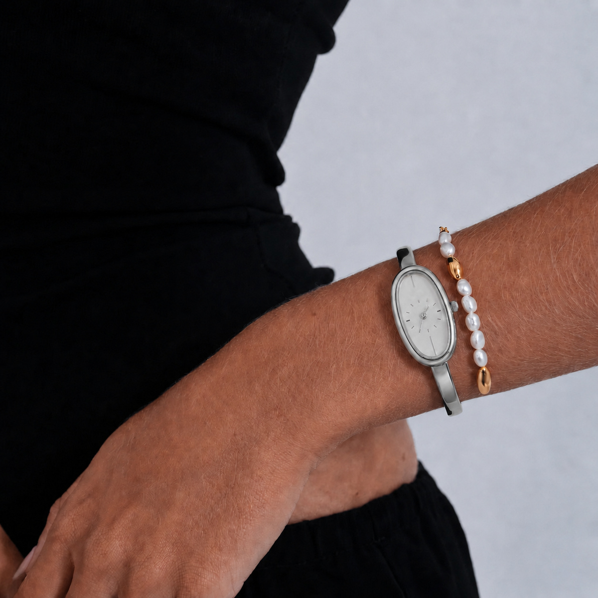 Passy Watch Silver, women's watch in Silver by Aurielle Milano, image 3